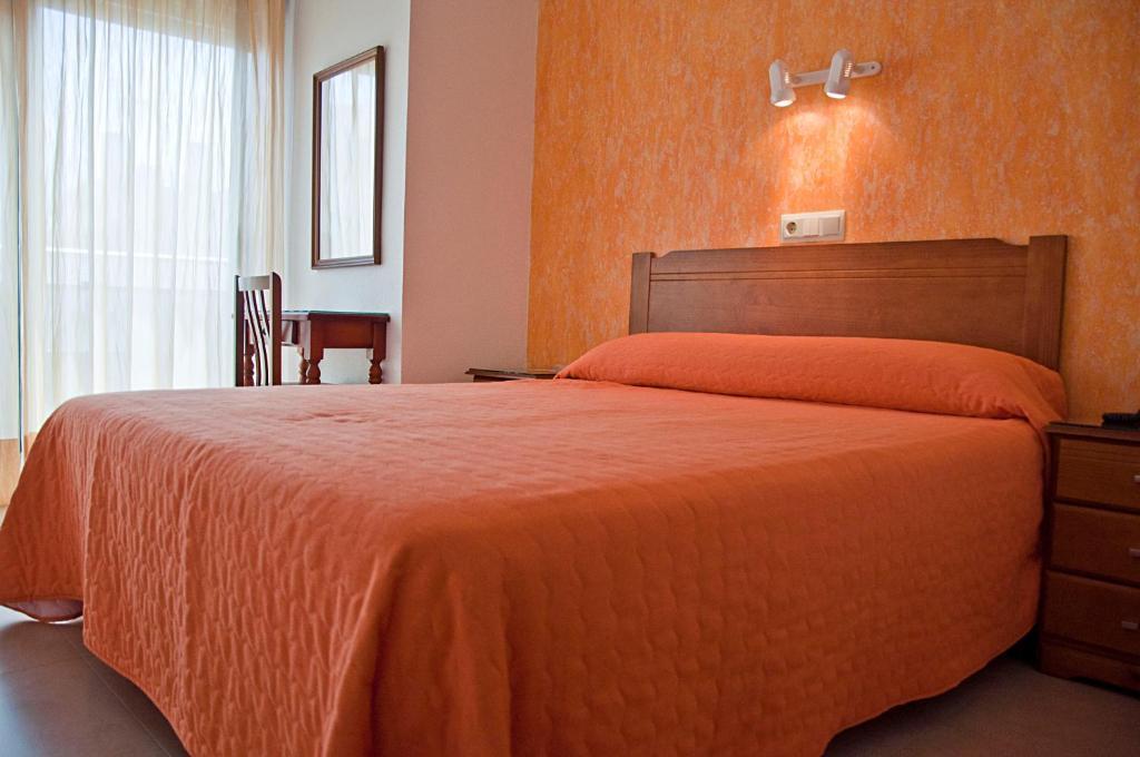 Hotel Marina Peñíscola Quarto foto
